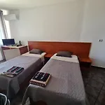 алми Almi Pensión