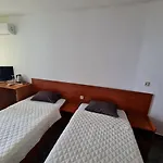 алми Almi 4*