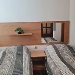 Pensión алми Almi 4*