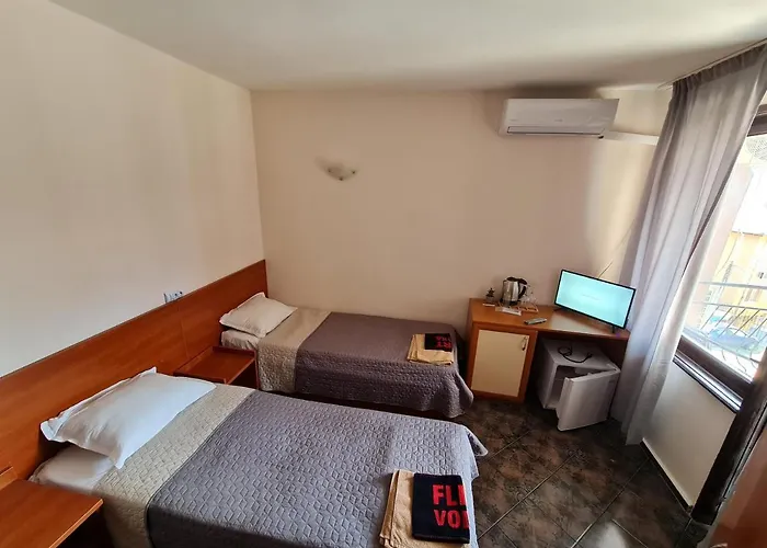 Къща за гости алми Almi