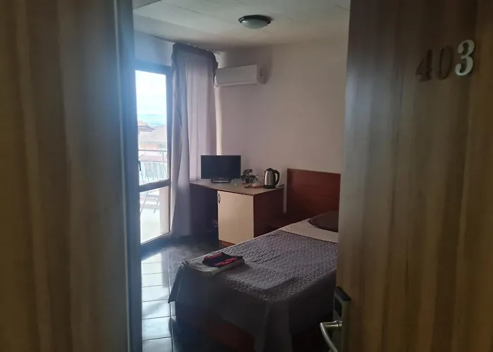 Къща за гости алми Almi