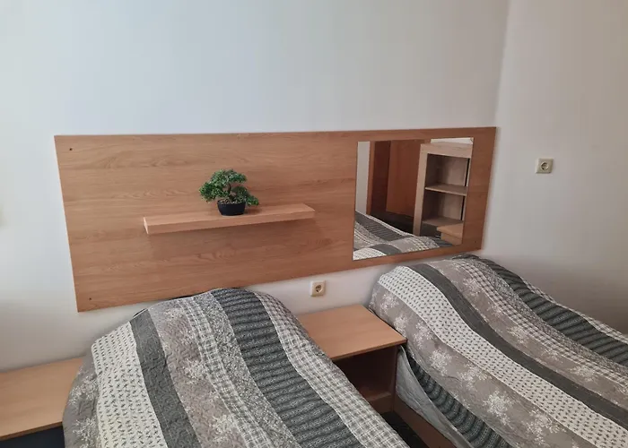 Къща за гости алми Almi