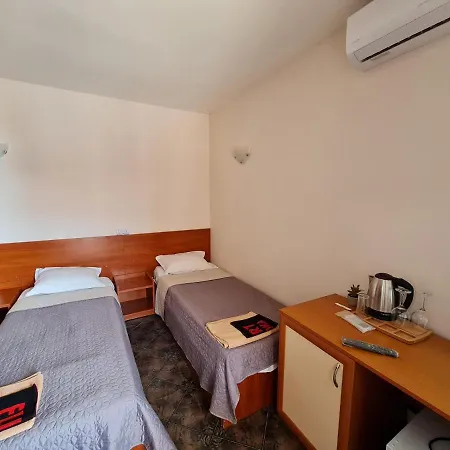 Guest house алми Almi *