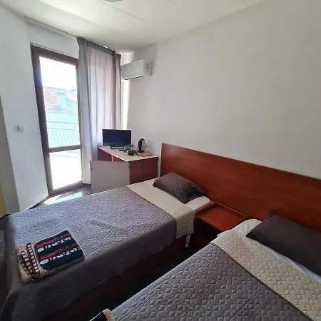 Guest house алми Almi *