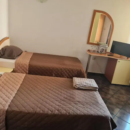 Penzion алми Almi 4*